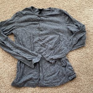Grey long sleeve t shirt